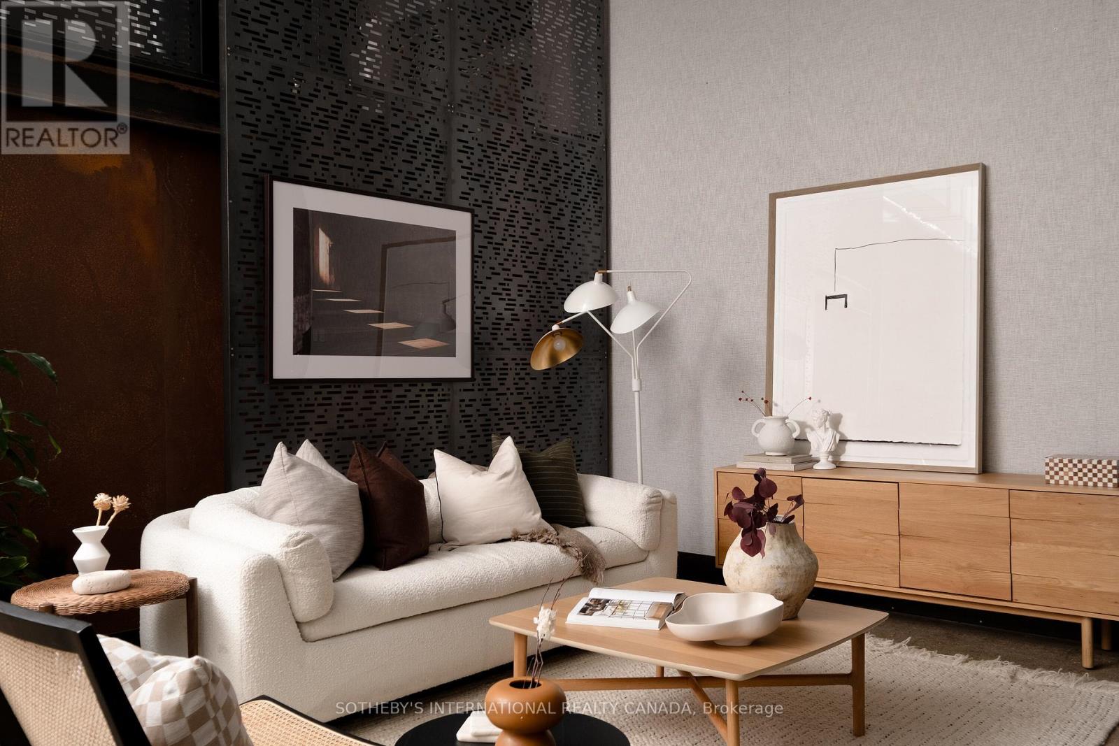 204 - 264 Seaton Street, Toronto, Ontario  M5A 2T4 - Photo 2 - C12737206