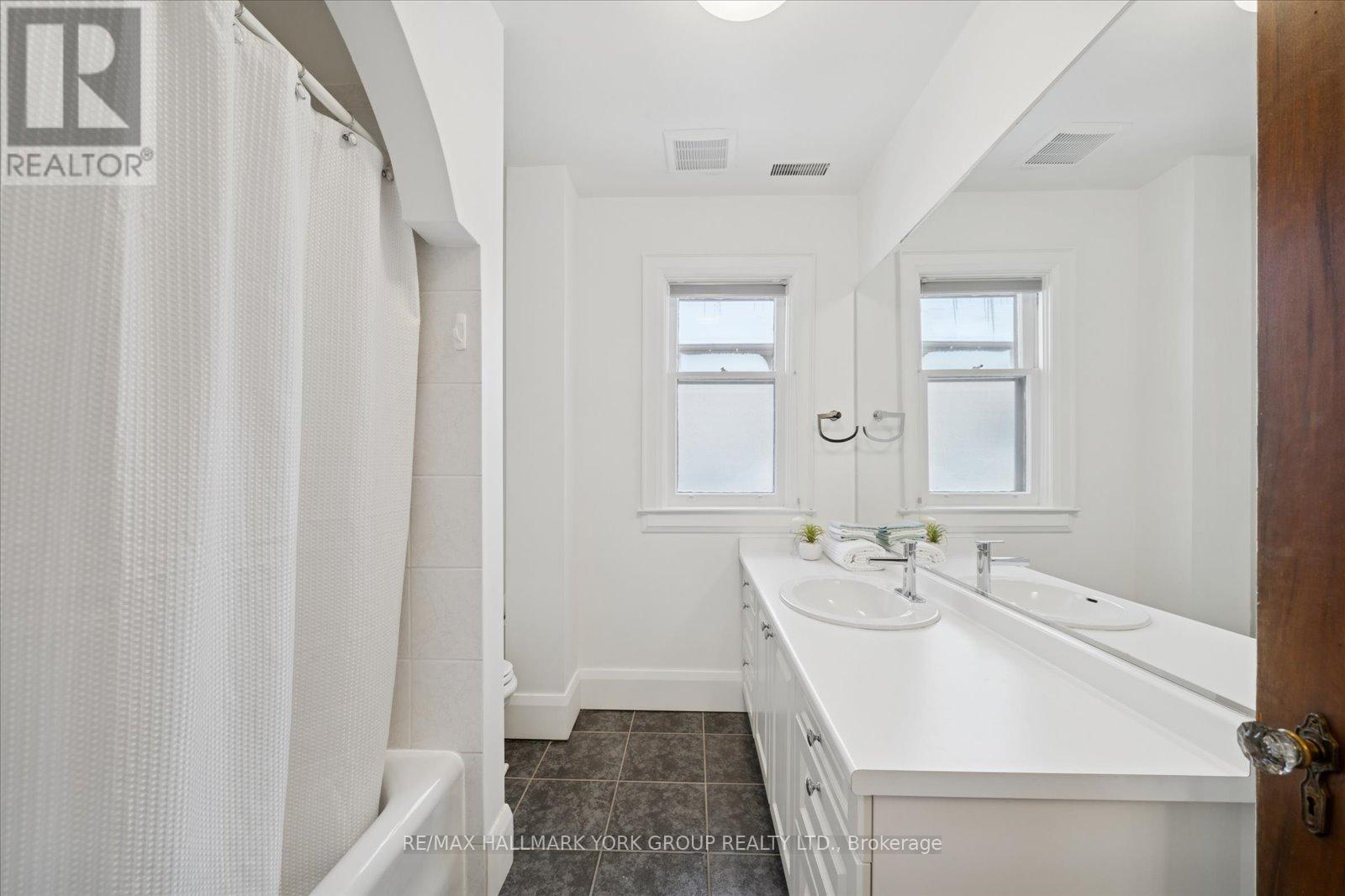 77 Joicey Boulevard, Toronto, Ontario  M5M 2T4 - Photo 32 - C12737226