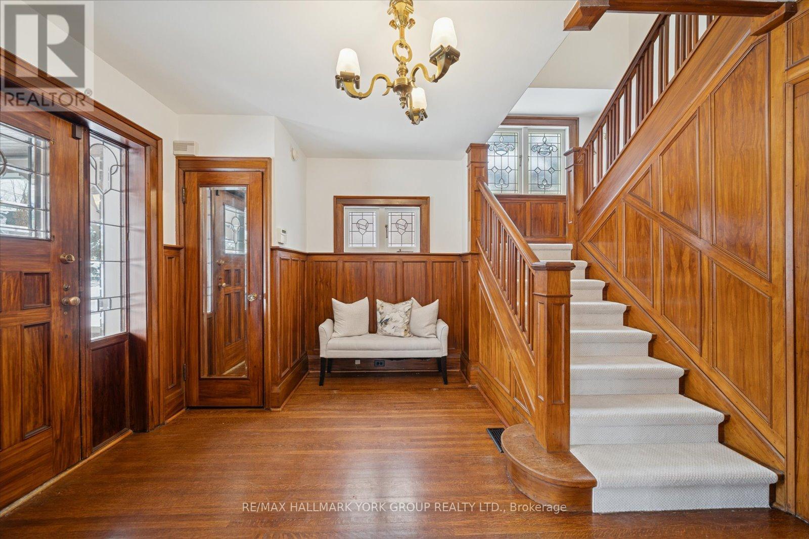 77 Joicey Boulevard, Toronto, Ontario  M5M 2T4 - Photo 5 - C12737226