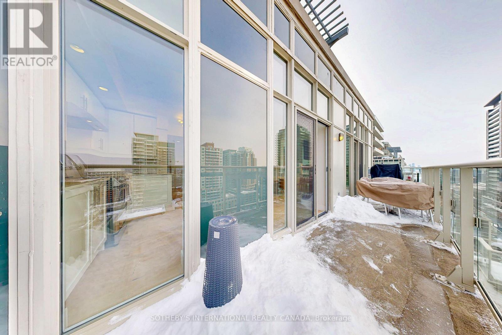 1911 - 65 East Liberty Street, Toronto, Ontario  M6K 0A2 - Photo 34 - C12737236