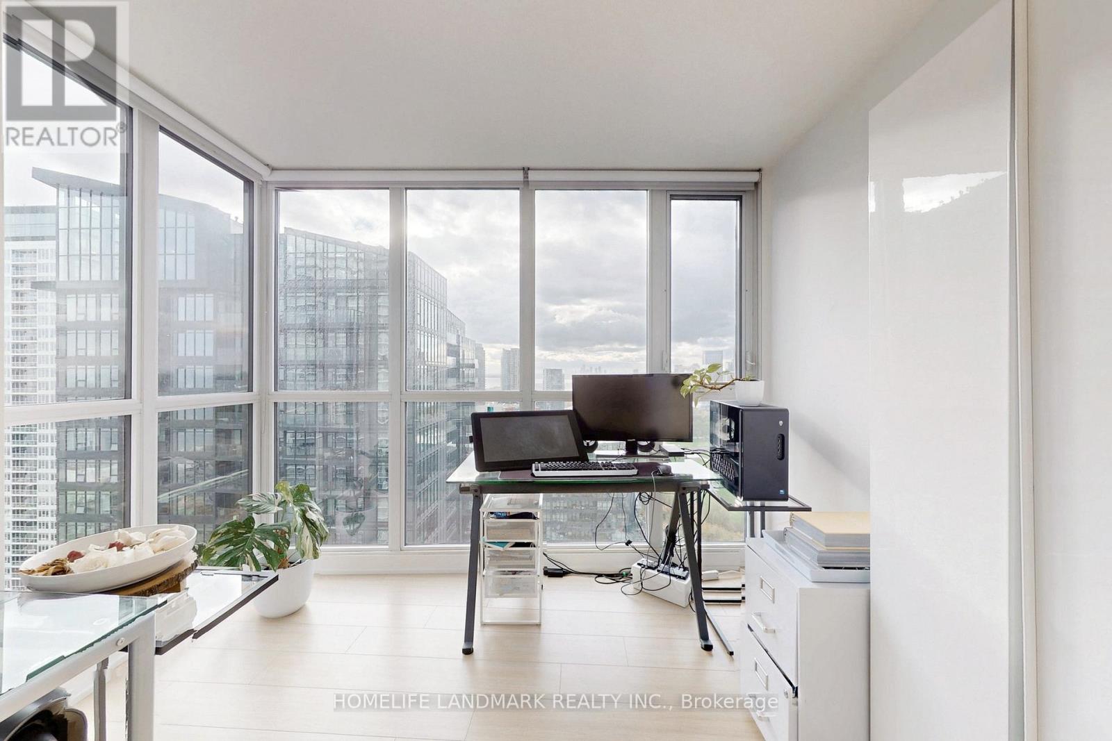 3206 - 85 Queens Wharf Road, Toronto, Ontario  M5V 0J9 - Photo 18 - C12737312