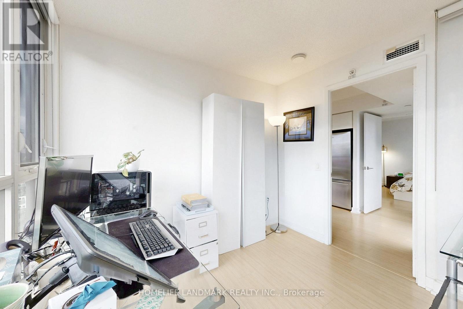 3206 - 85 Queens Wharf Road, Toronto, Ontario  M5V 0J9 - Photo 19 - C12737312