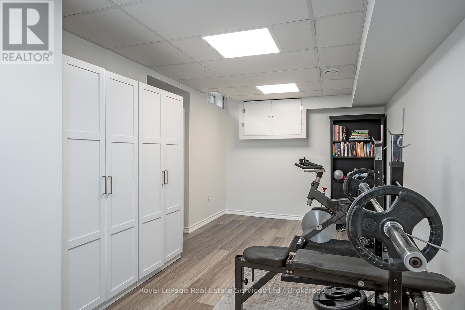 1544 Greenbriar Drive, Oakville, Ontario  L6M 1Y5 - Photo 37 - W12533520