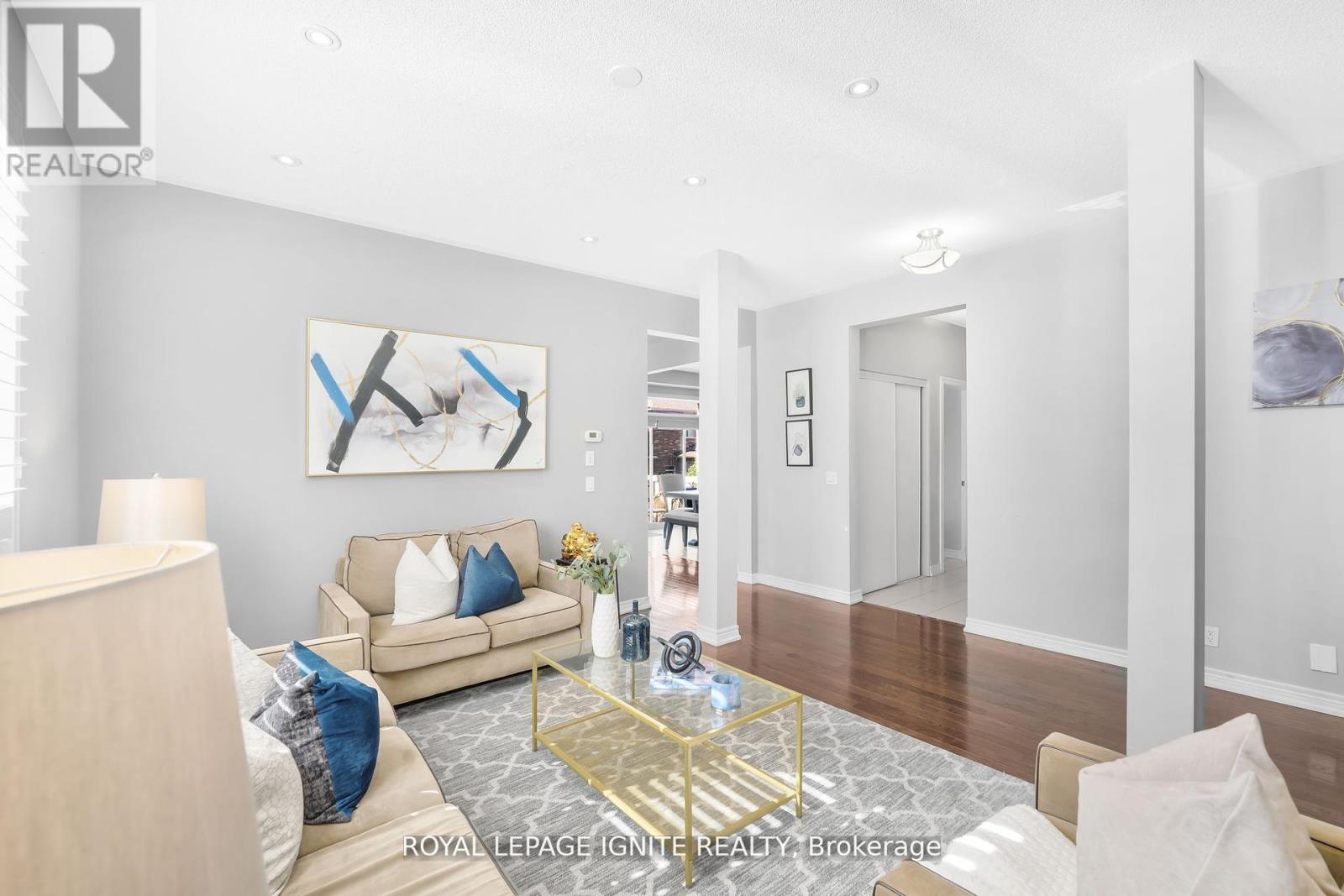 210 Blackwell Crescent, Oshawa, Ontario  L1L 0C9 - Photo 10 - E12737224