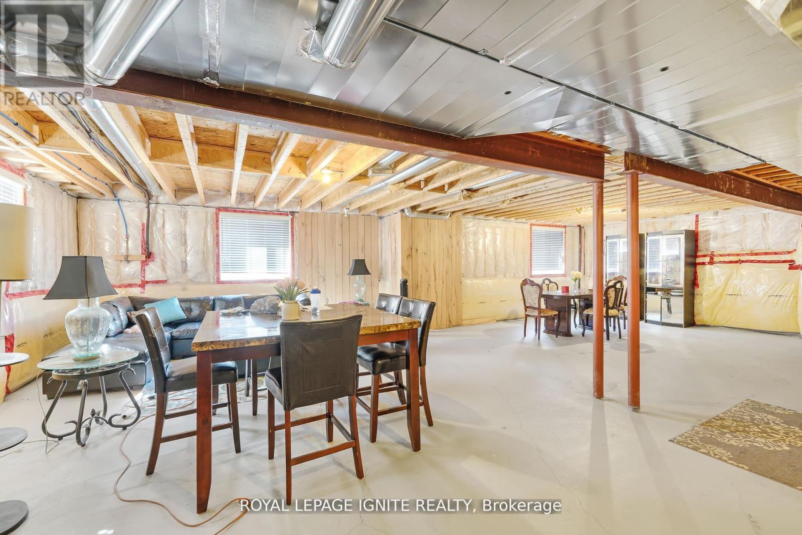 210 Blackwell Crescent, Oshawa, Ontario  L1L 0C9 - Photo 35 - E12737224