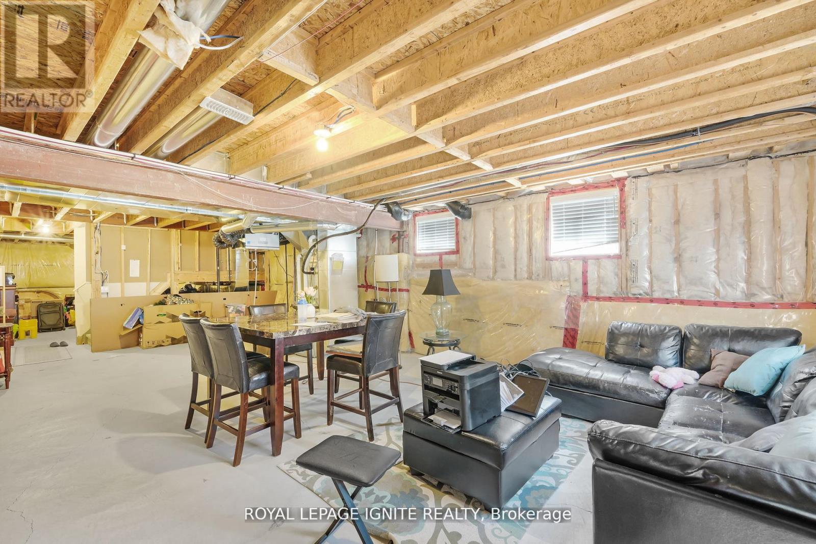 210 Blackwell Crescent, Oshawa, Ontario  L1L 0C9 - Photo 37 - E12737224