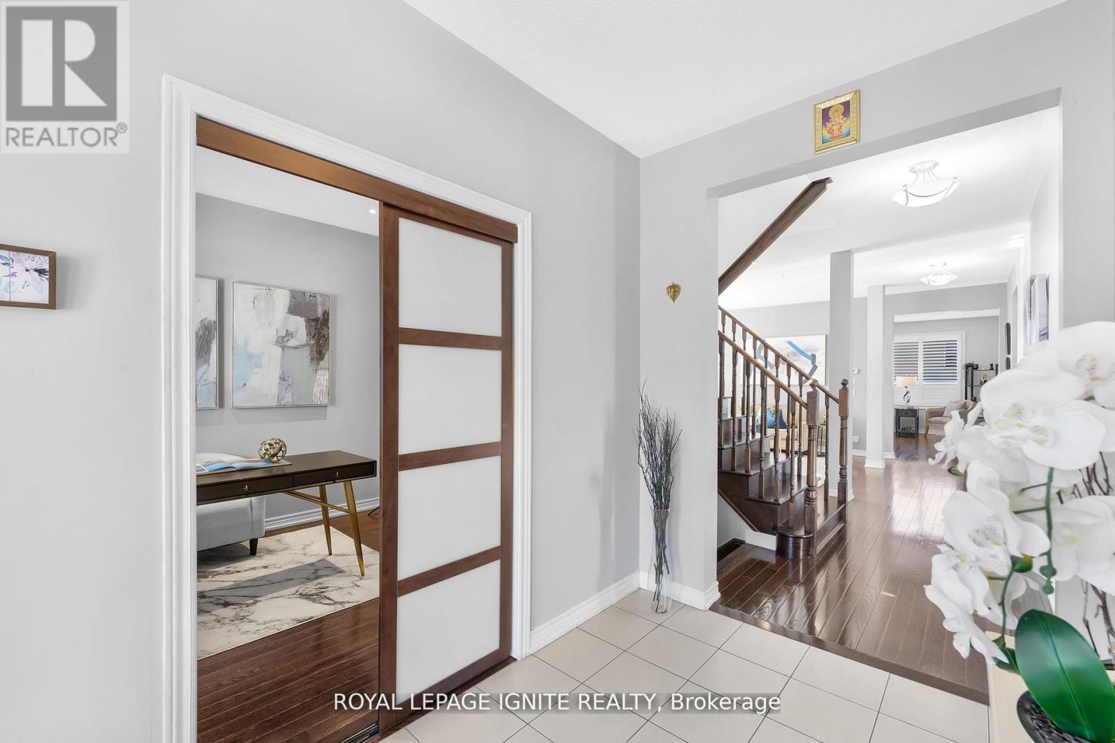 210 Blackwell Crescent, Oshawa, Ontario  L1L 0C9 - Photo 6 - E12737224