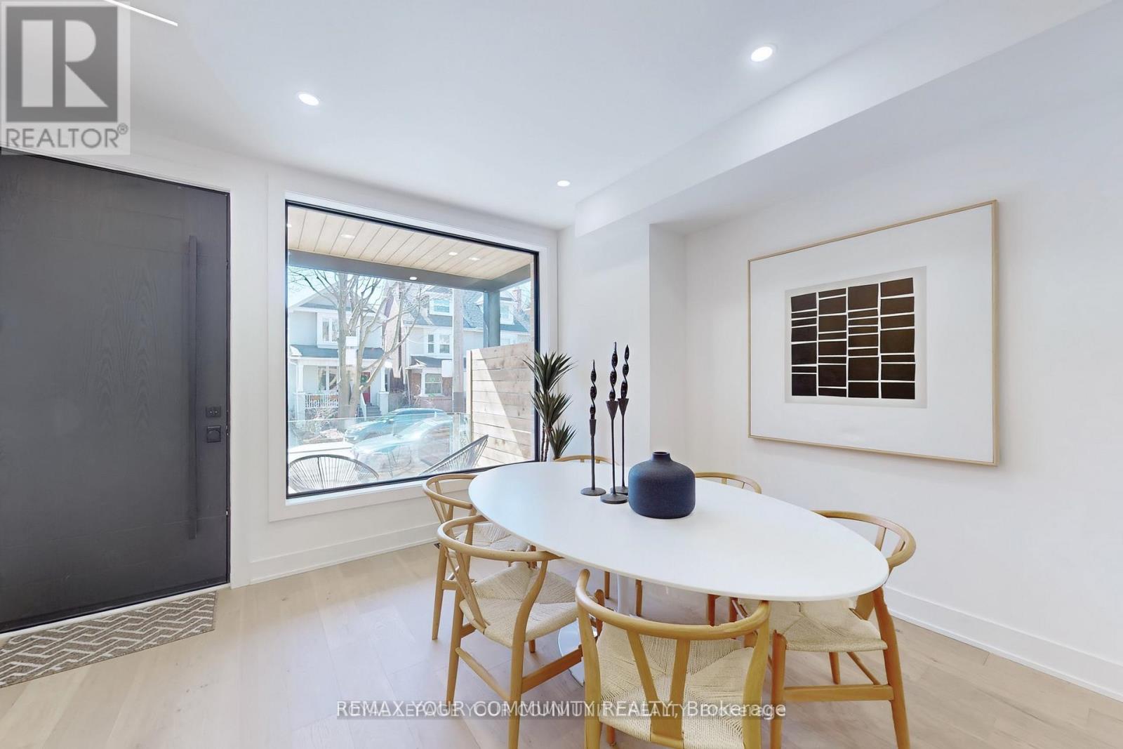 32 Endean Avenue, Toronto, Ontario  M4M 1W6 - Photo 12 - E12737260