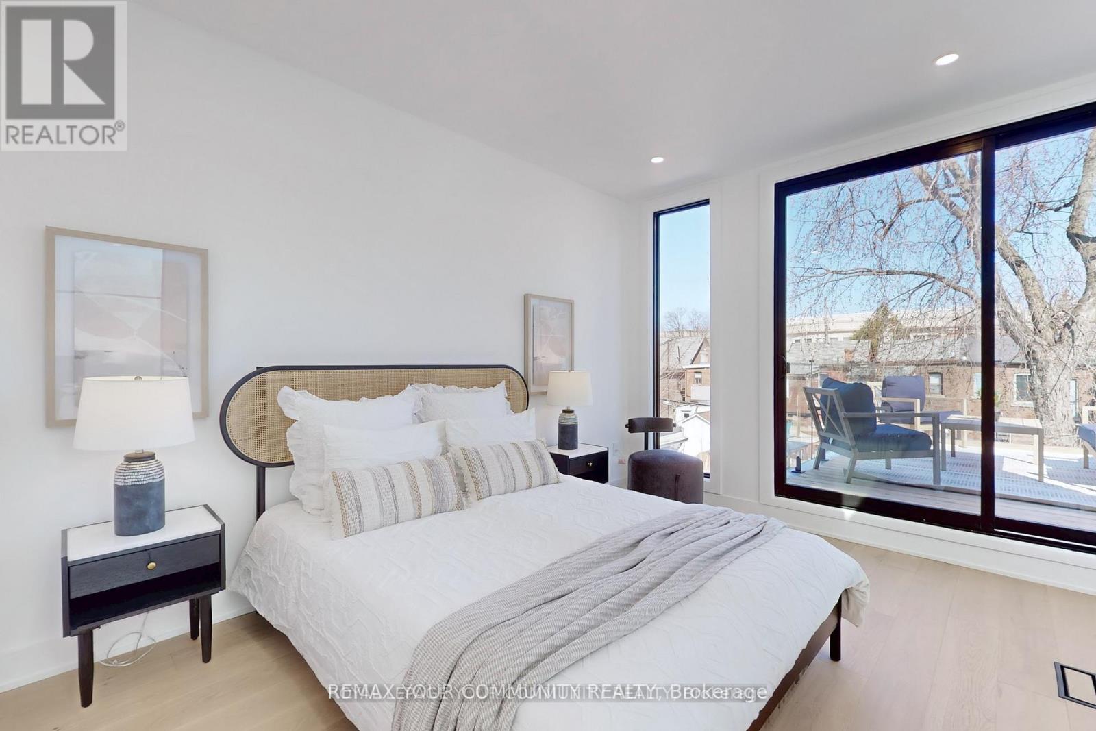 32 Endean Avenue, Toronto, Ontario  M4M 1W6 - Photo 22 - E12737260