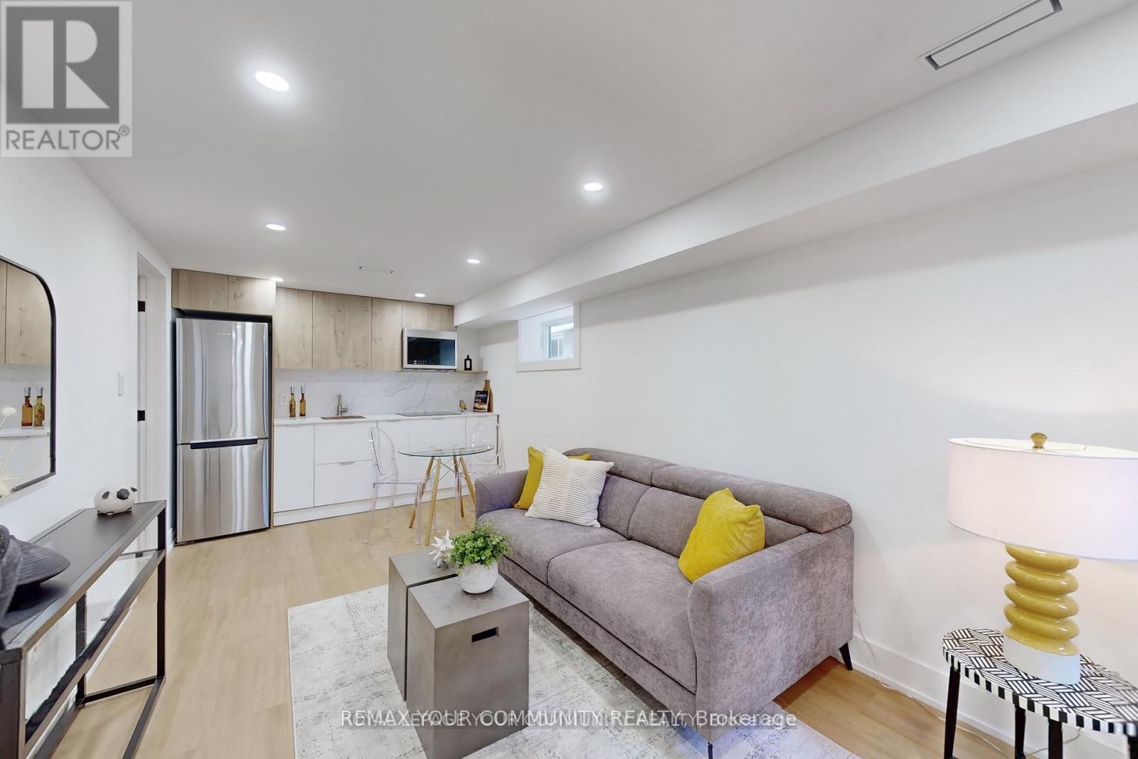 32 Endean Avenue, Toronto, Ontario  M4M 1W6 - Photo 38 - E12737270