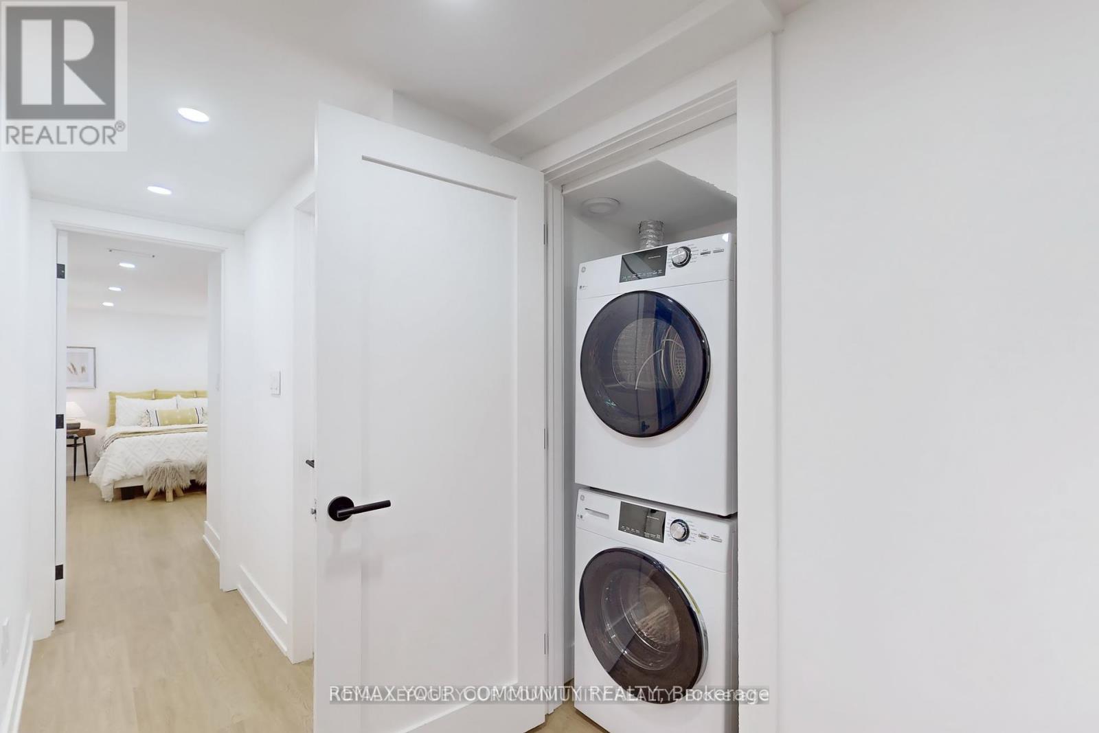 32 Endean Avenue, Toronto, Ontario  M4M 1W6 - Photo 43 - E12737270