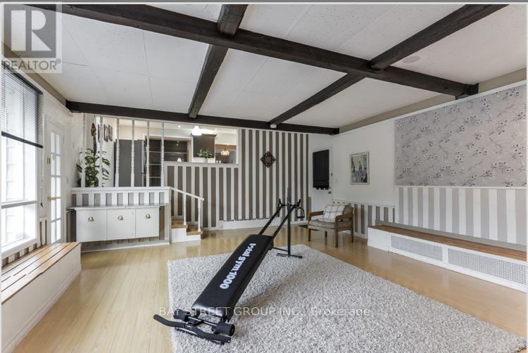 Main - 30 Ivordale Crescent, Toronto, Ontario  M1R 2W6 - Photo 6 - E12737286