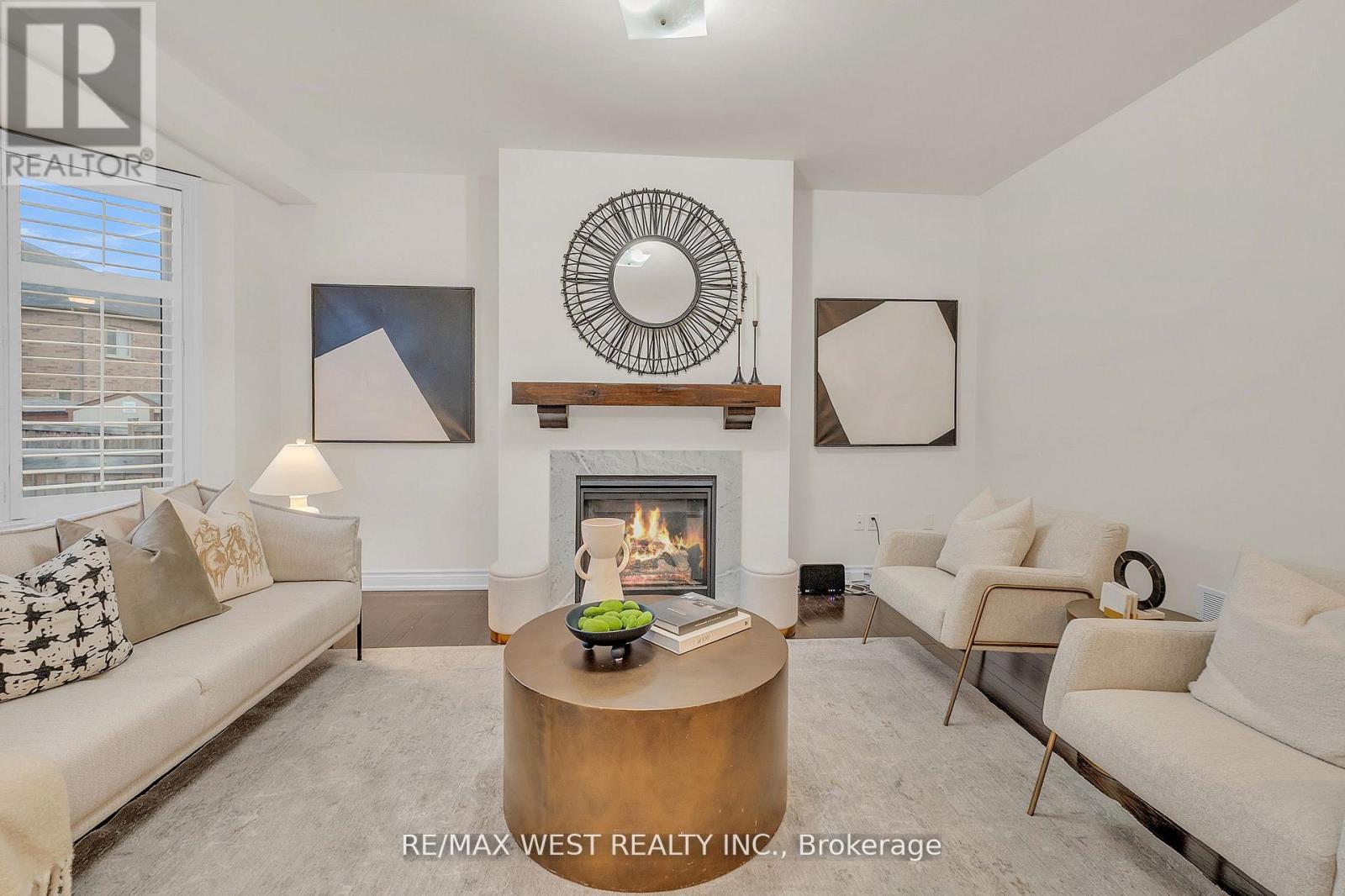 79 Algoma Drive, Vaughan, Ontario  L4H 4H6 - Photo 3 - N12737208