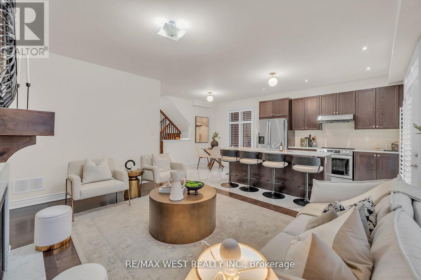 79 Algoma Drive, Vaughan, Ontario  L4H 4H6 - Photo 9 - N12737208