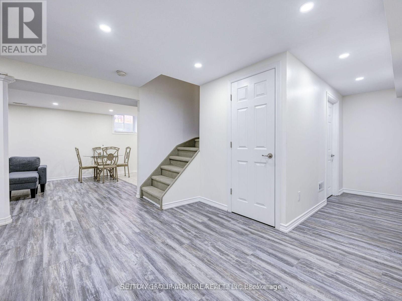 Bsmnt - 205 London Road, Newmarket, Ontario  L3Y 6H8 - Photo 5 - N12737292