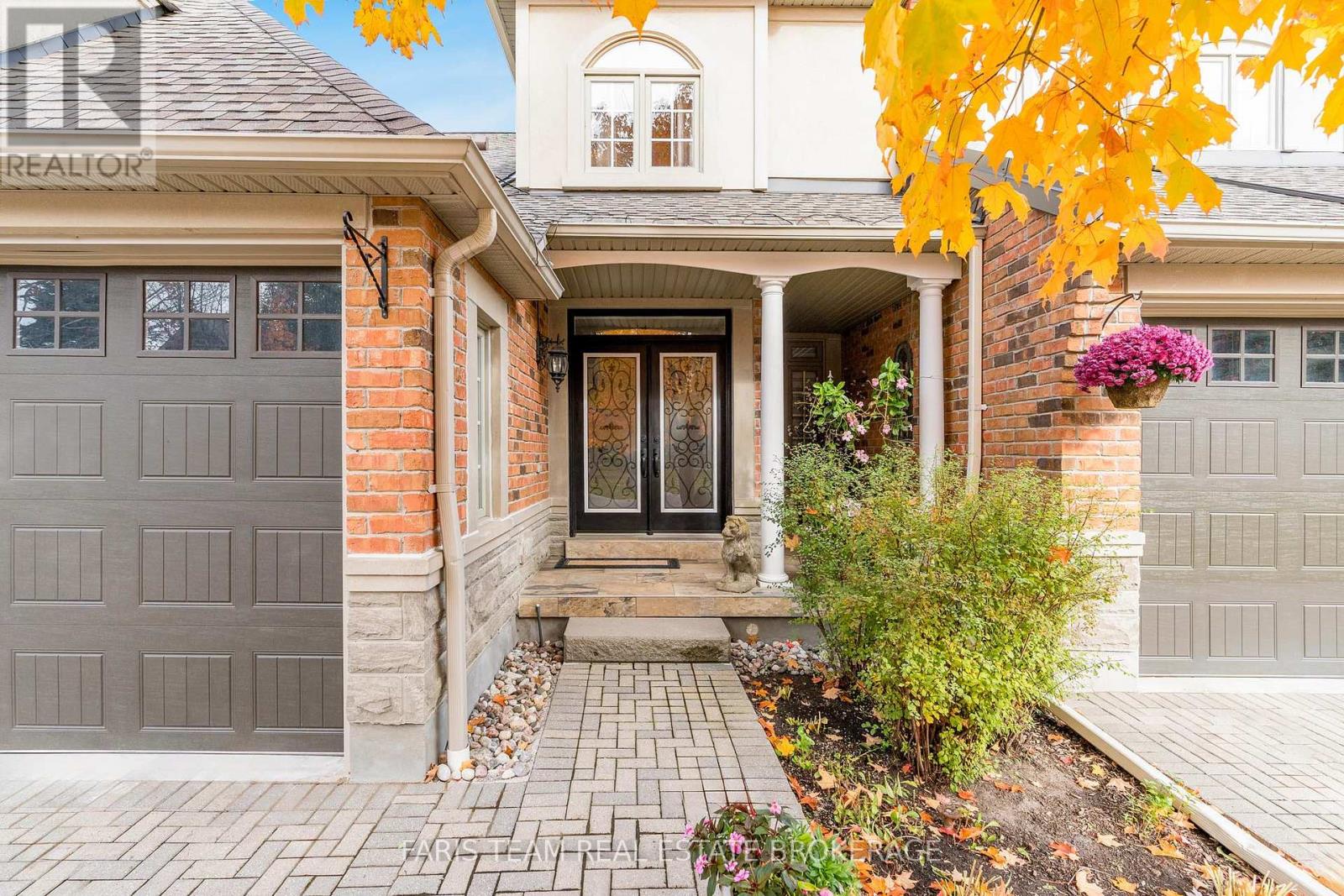 10 Wilton Trail, Aurora, Ontario  L4G 7S9 - Photo 5 - N12737302