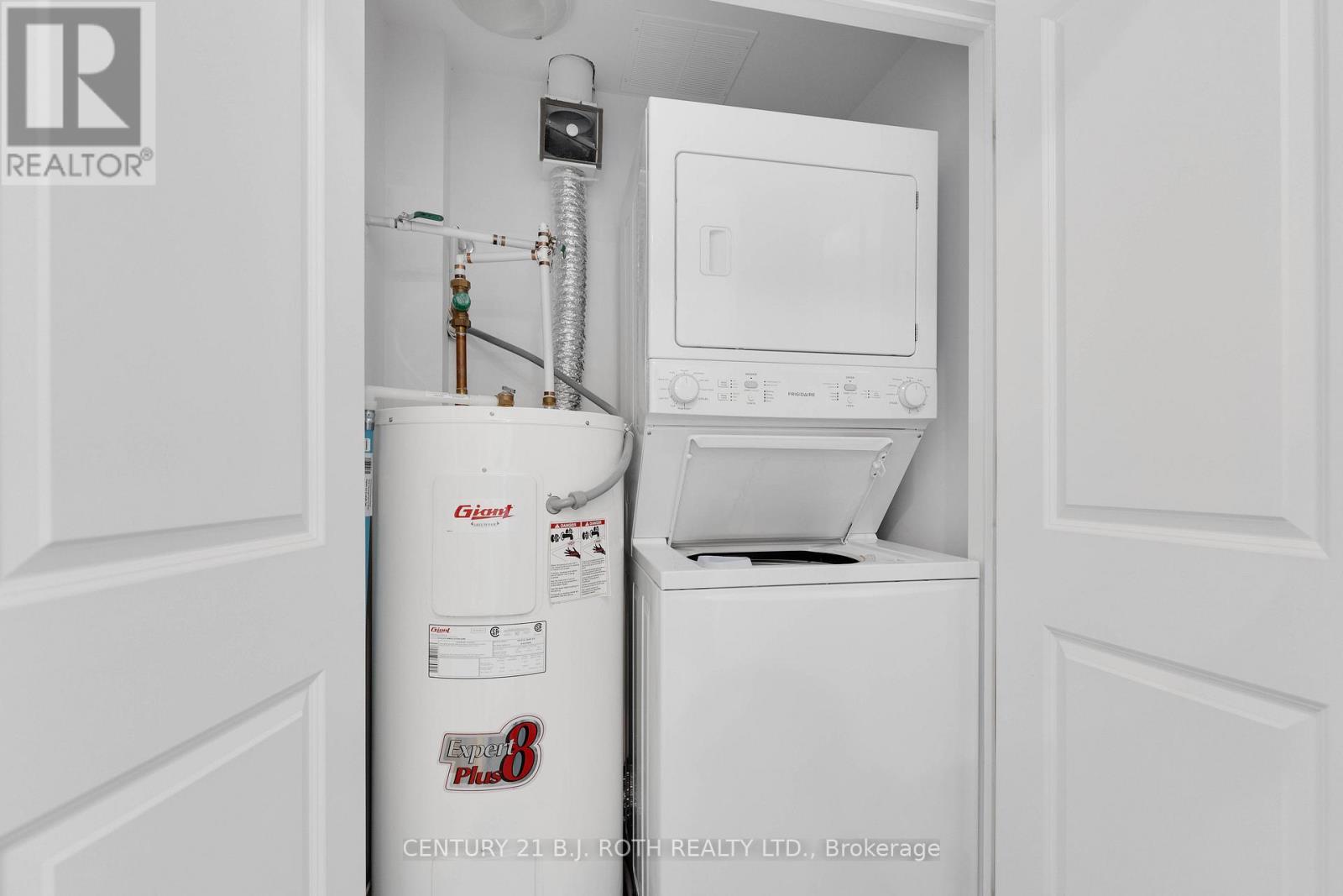 403 - 302 Essa Road, Barrie (0 West), Ontario  L9J 0H3 - Photo 23 - S12737178