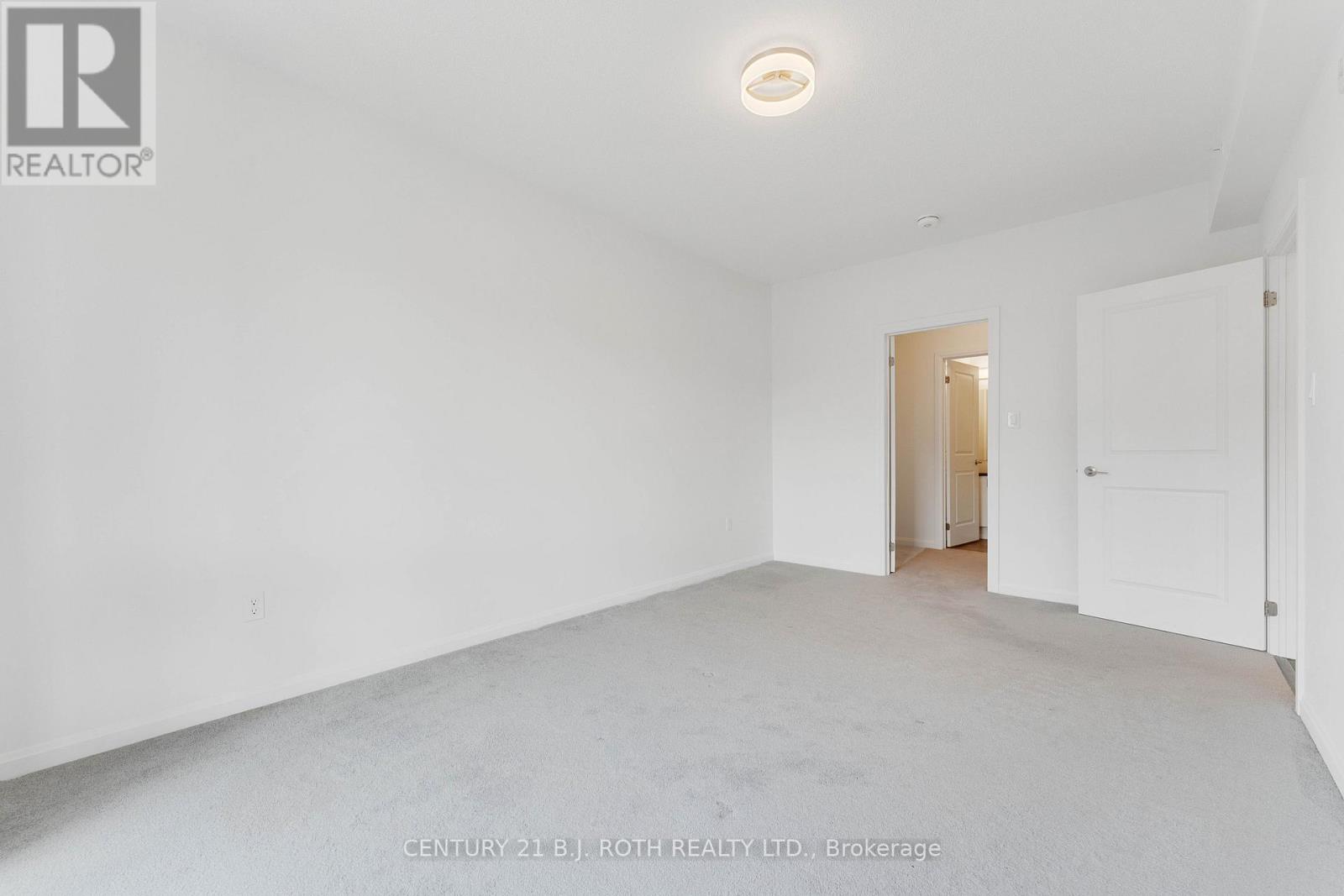 403 - 302 Essa Road, Barrie (0 West), Ontario  L9J 0H3 - Photo 29 - S12737178