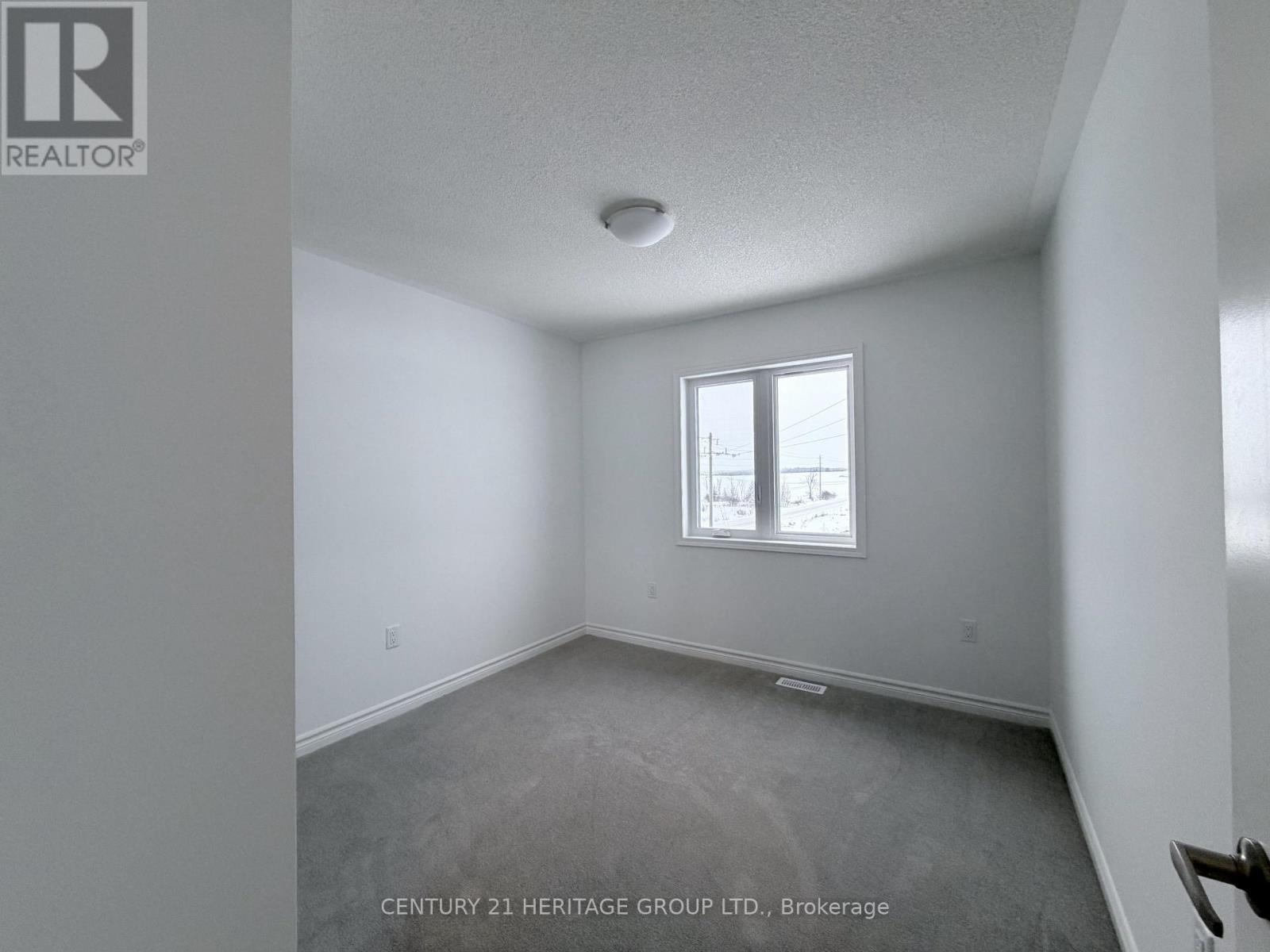 94 Vinewood Crescent, Barrie, Ontario  L9J 0B7 - Photo 14 - S12737244