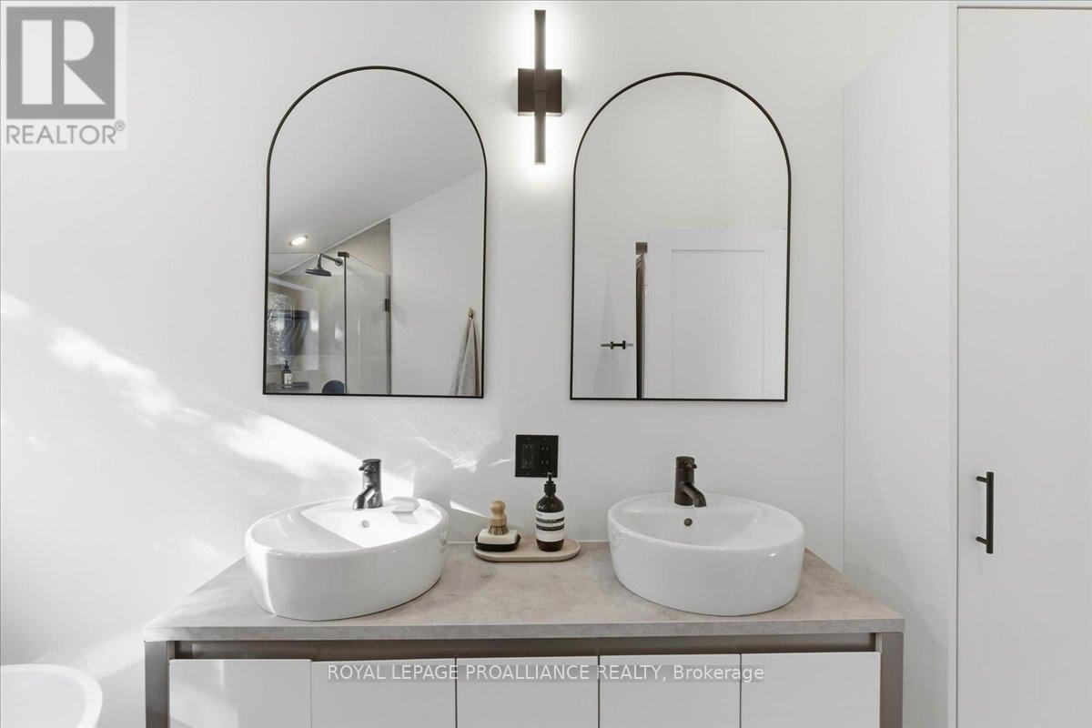 372 Prinyers Cove Crescent, Prince Edward County, Ontario  K0K 2T0 - Photo 26 - X12736504