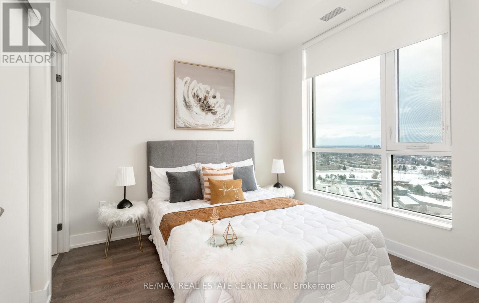 2208 - 202 Burnhamthorpe Road E, Mississauga, Ontario  L5A 0B2 - Photo 23 - W12737210