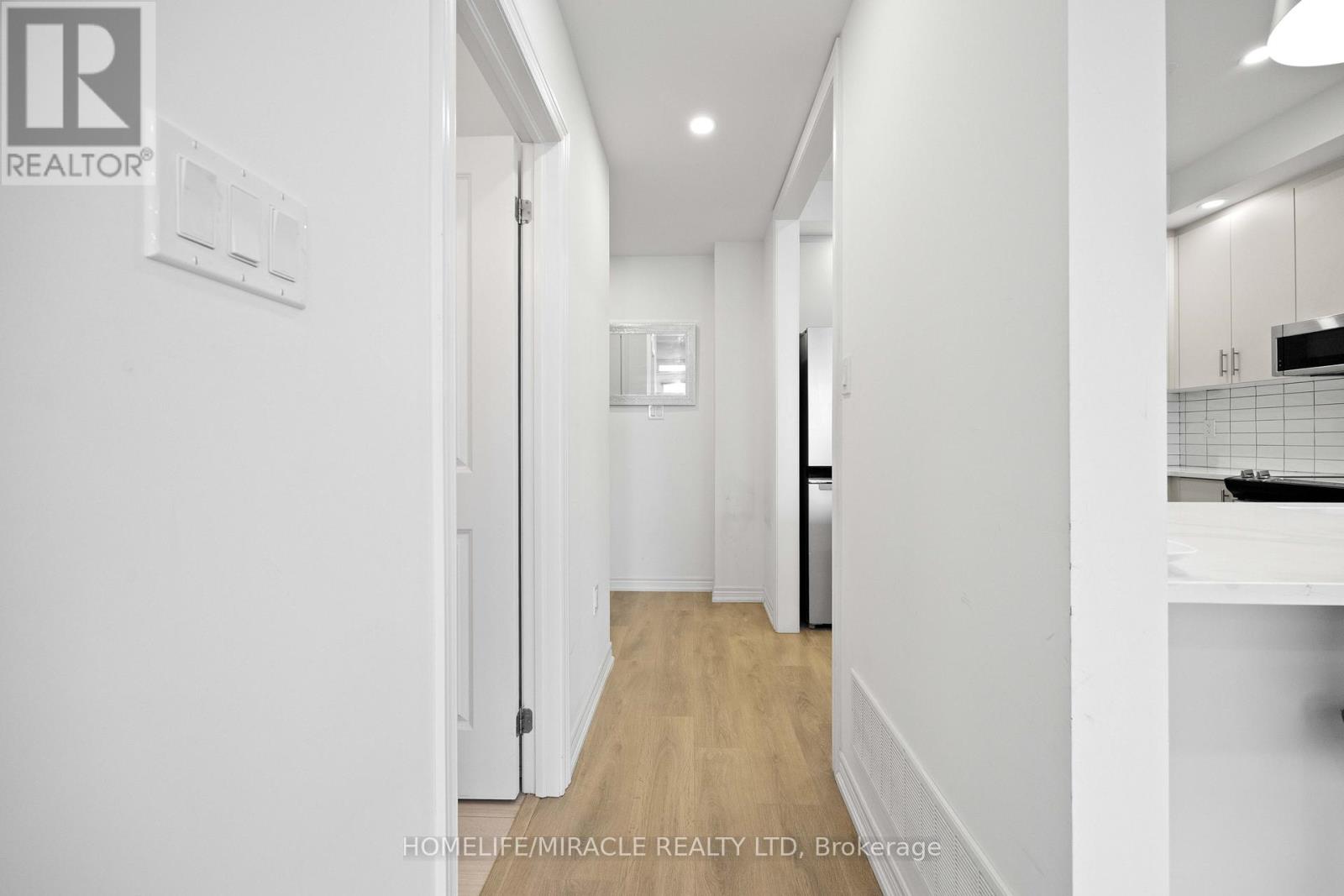 9470 The Gore Road, Brampton, Ontario  L6P 4P9 - Photo 8 - W12737218