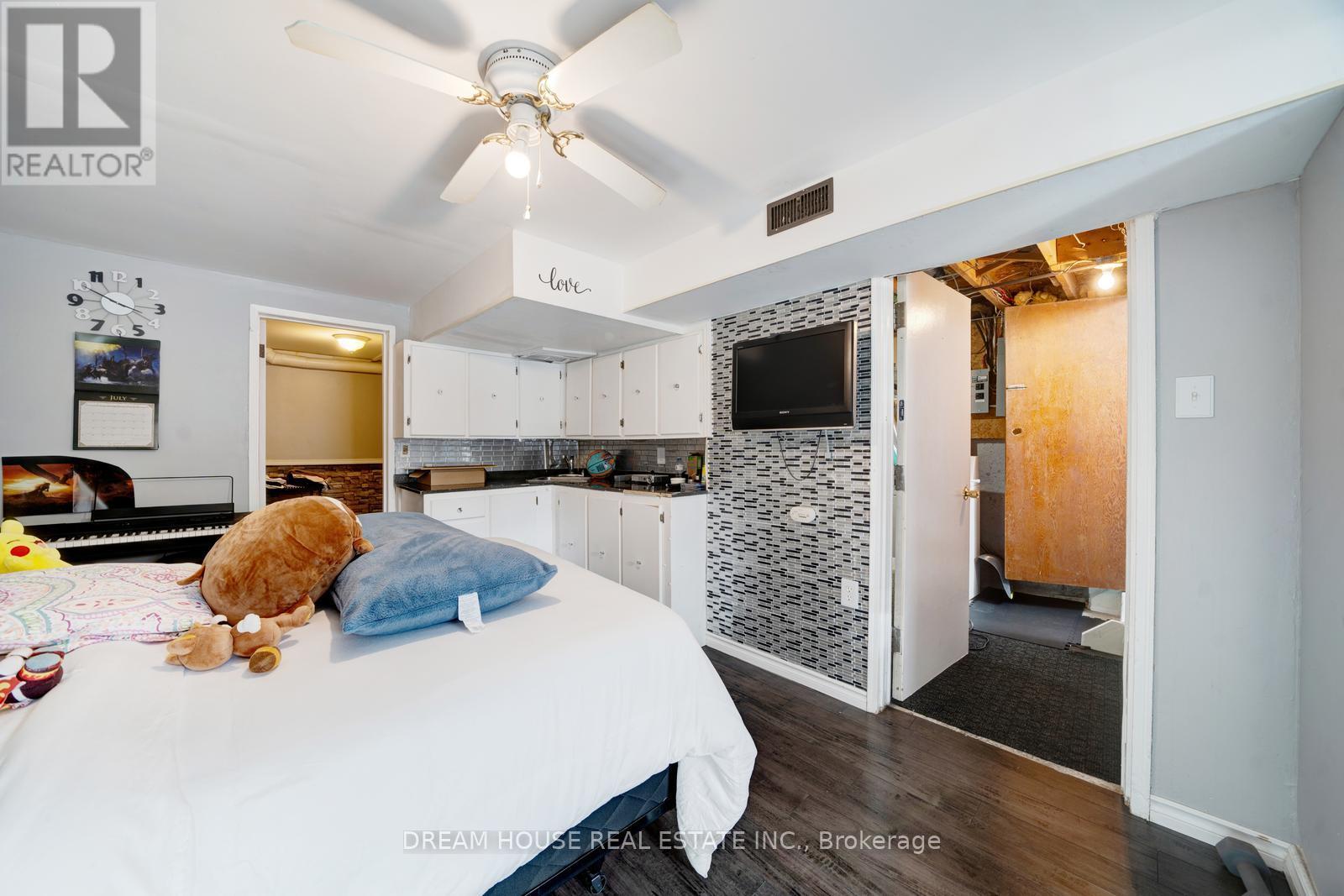 2048 Walker Avenue, Peterborough, Ontario  K9L 1S1 - Photo 29 - X12737248