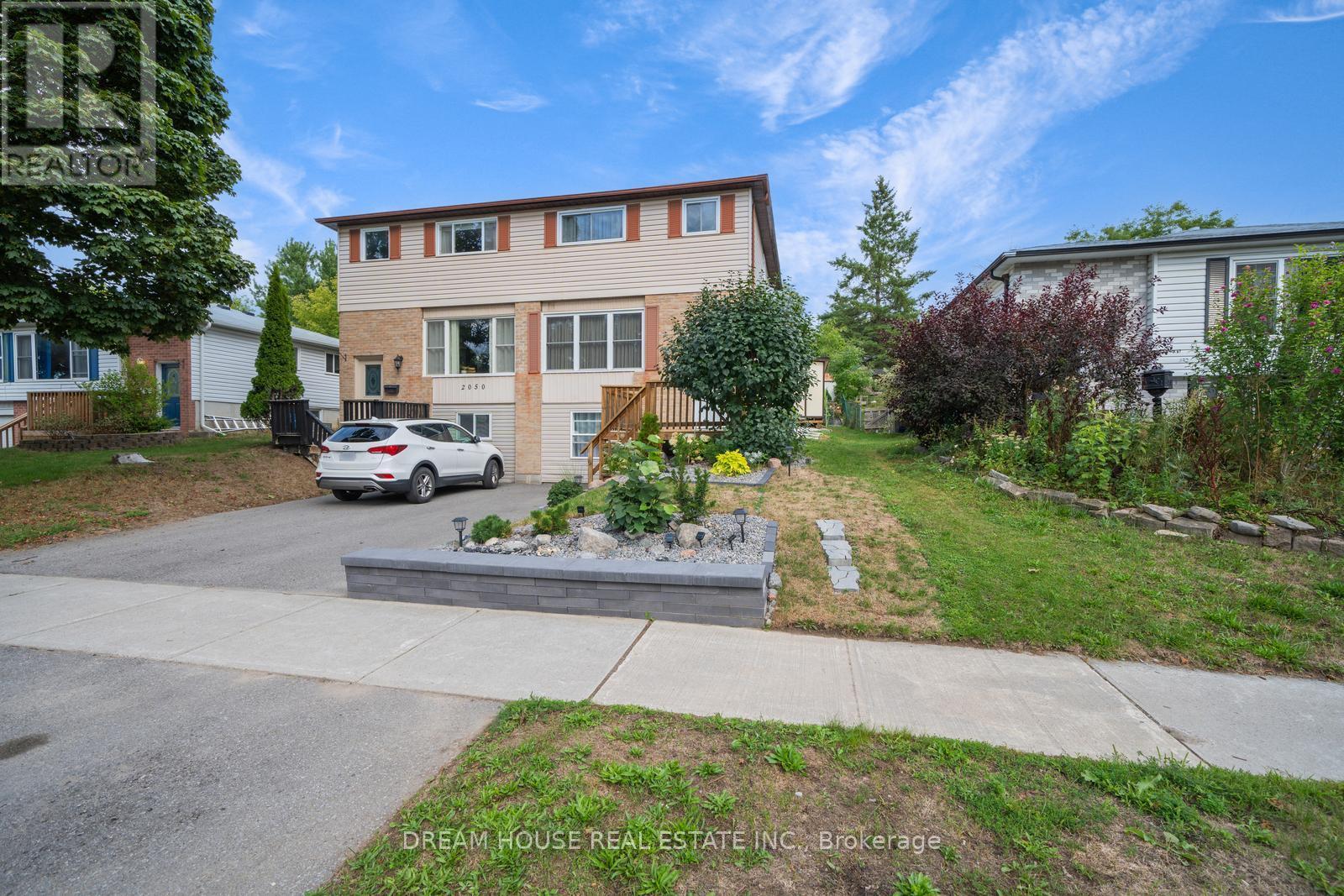 2048 Walker Avenue, Peterborough, Ontario  K9L 1S1 - Photo 4 - X12737248