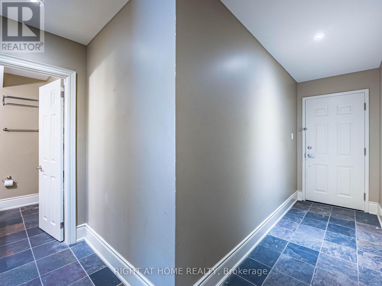 302 - 283 King Street E, Hamilton, Ontario  L8N 1B9 - Photo 14 - X12737280