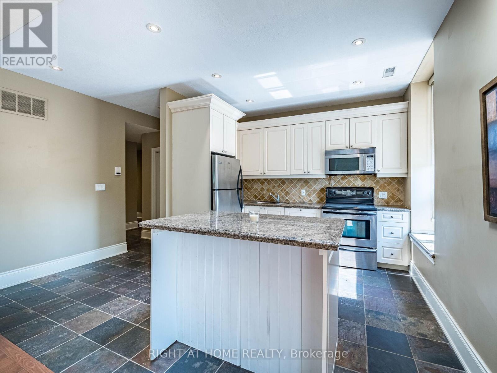 302 - 283 King Street E, Hamilton, Ontario  L8N 1B9 - Photo 28 - X12737280