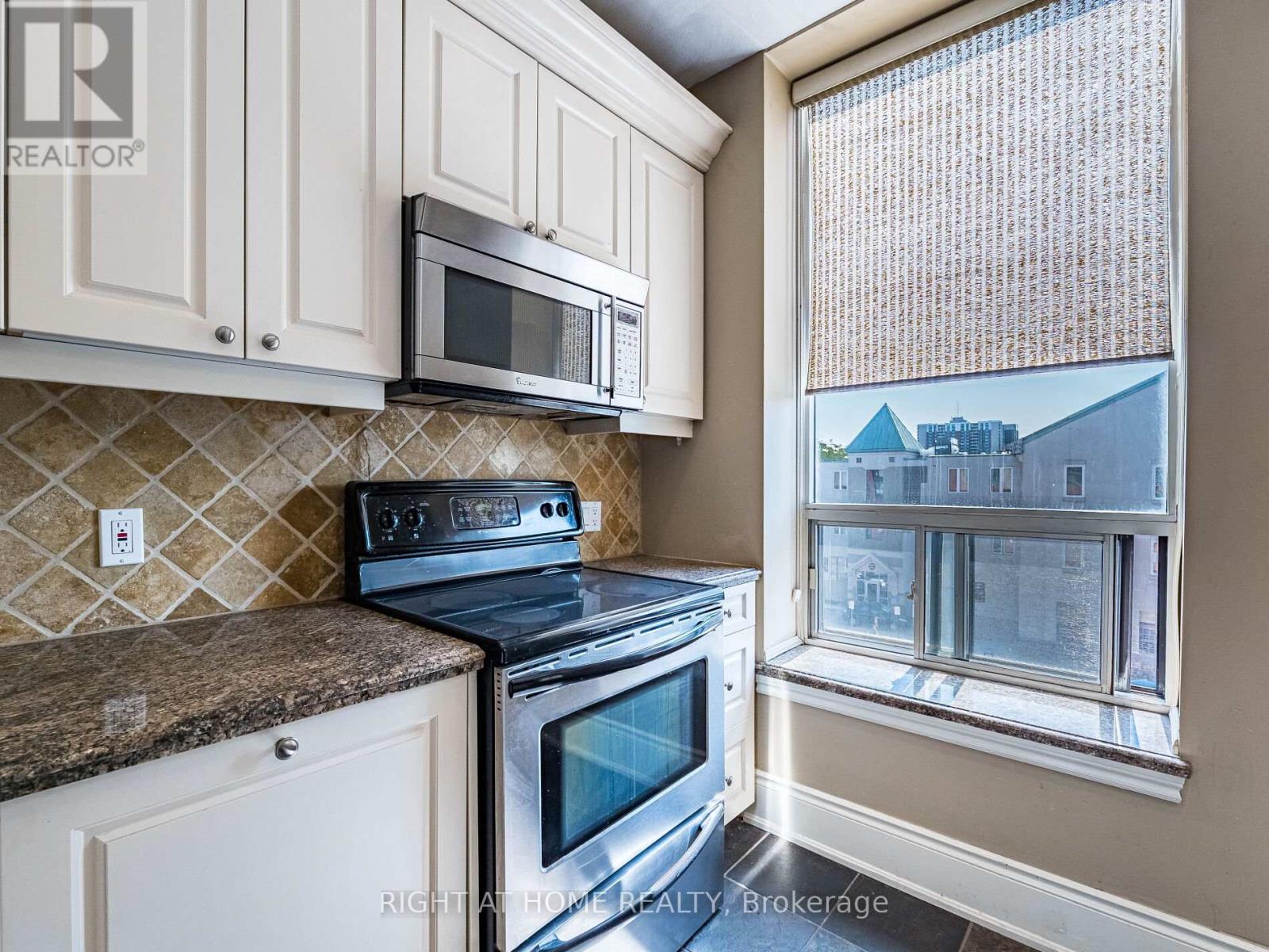 302 - 283 King Street E, Hamilton, Ontario  L8N 1B9 - Photo 31 - X12737280