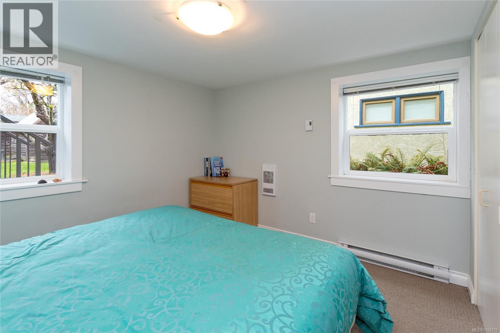 160 Joseph St, Victoria, British Columbia V8S 3H5 - Photo 42 - 1024578