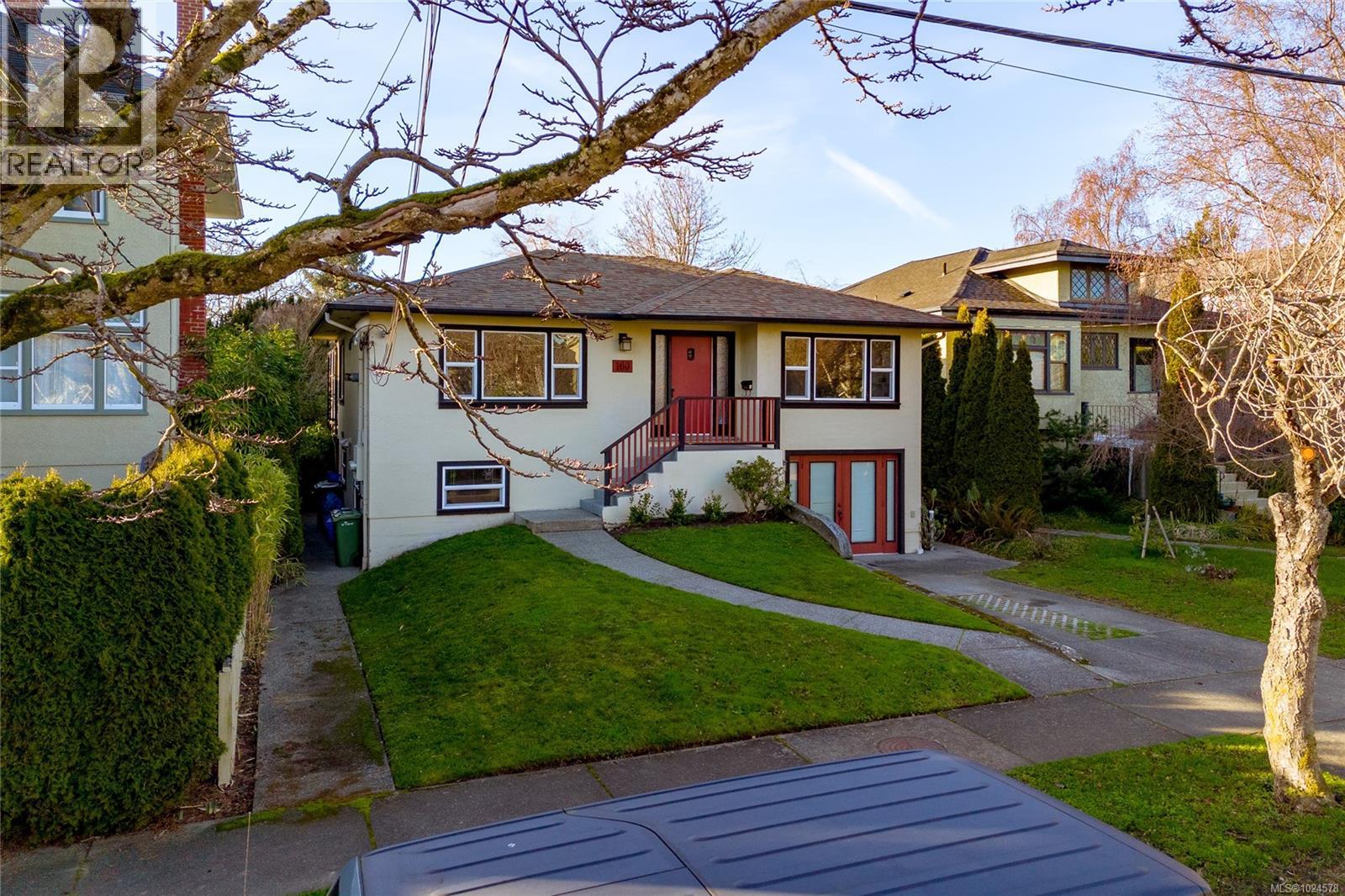 160 Joseph St, Victoria, British Columbia V8S 3H5 - Photo 47 - 1024578