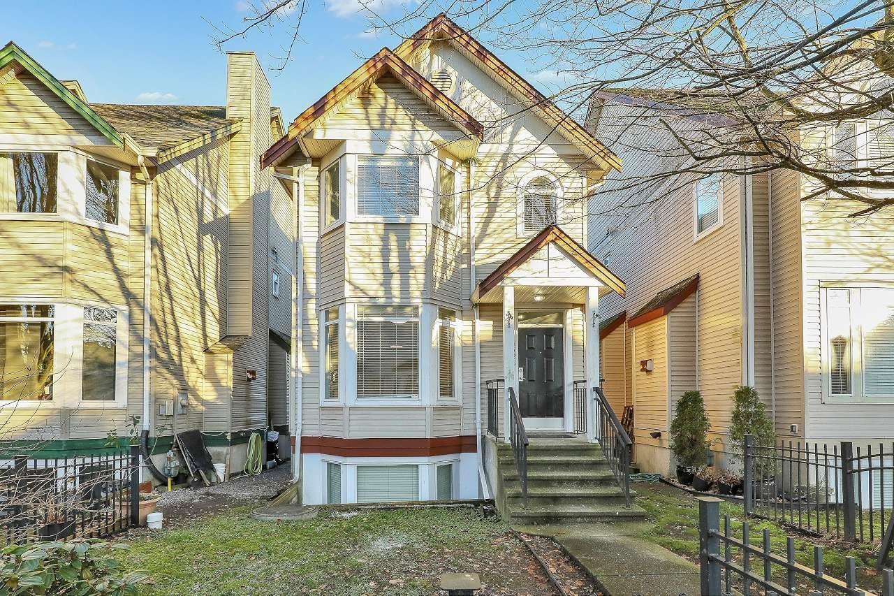 6626 Hampton Boulevard, Surrey, British Columbia  V3W 1N2 - Photo 2 - R3084051