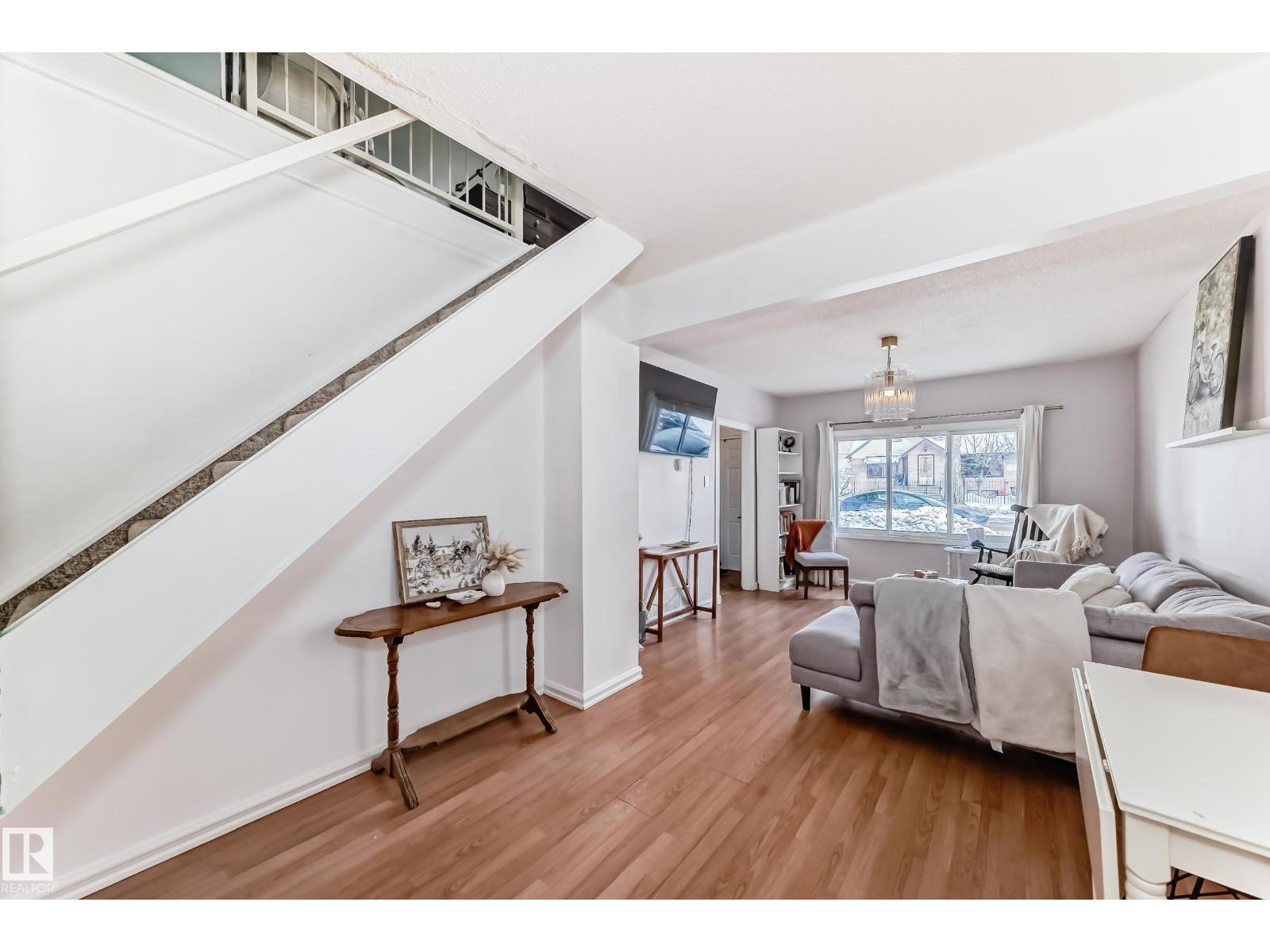 10928 92 St Nw, Edmonton, Alberta  T5H 1W1 - Photo 12 - E4471284