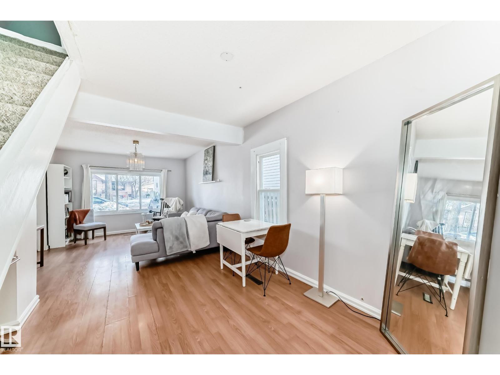 10928 92 St Nw, Edmonton, Alberta  T5H 1W1 - Photo 11 - E4471284