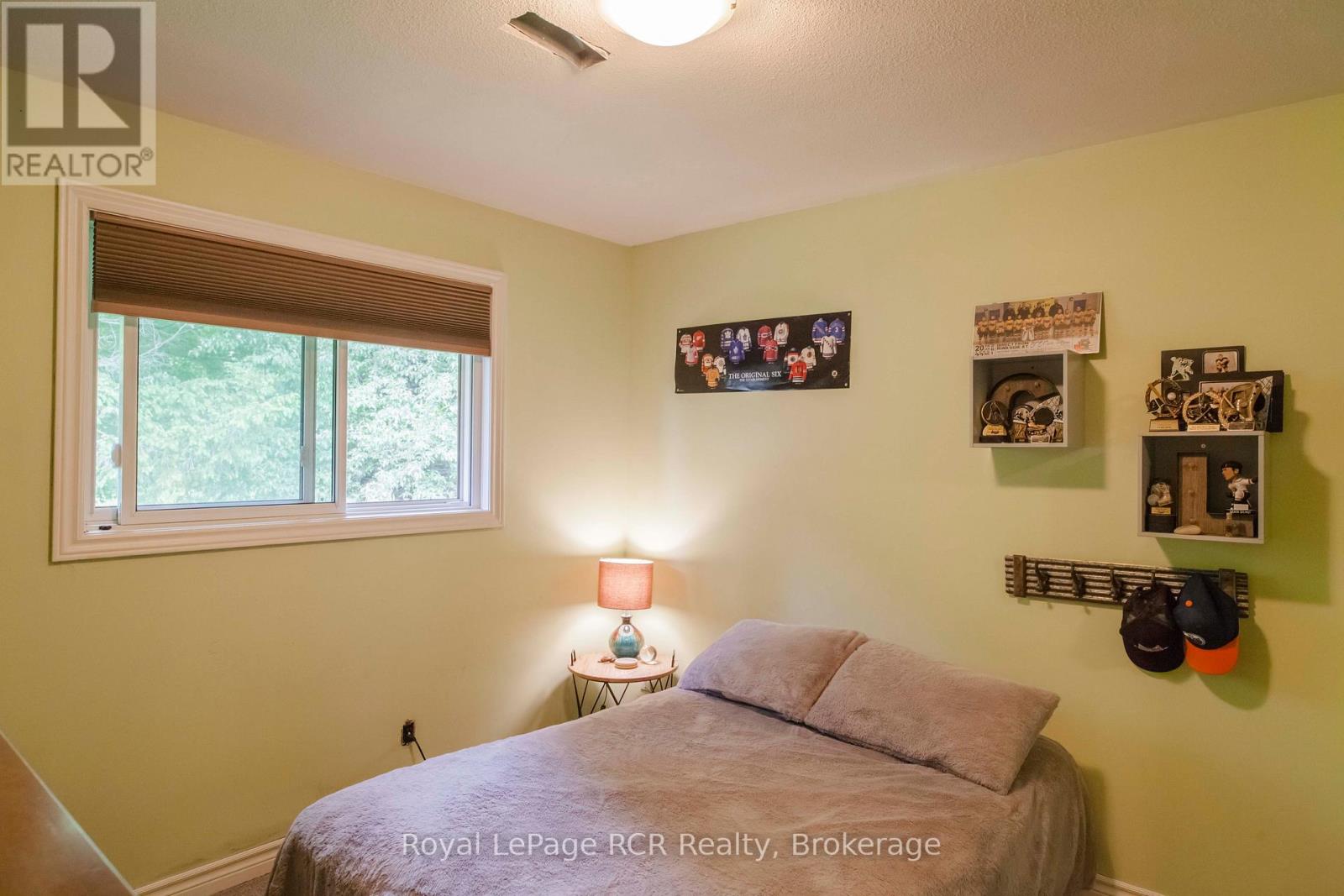 202122 21 Highway, Georgian Bluffs, Ontario  N4K 5N7 - Photo 24 - X12737334