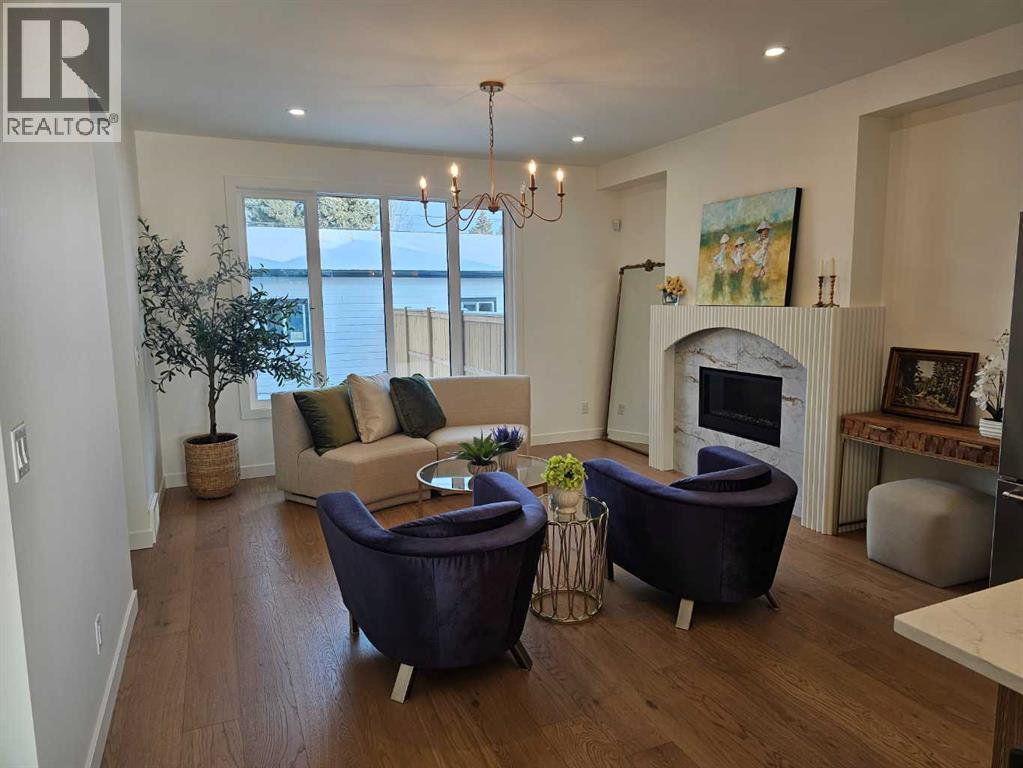 2038 54 Avenue Sw, Calgary, Alberta  T3E 1L6 - Photo 5 - A2280168