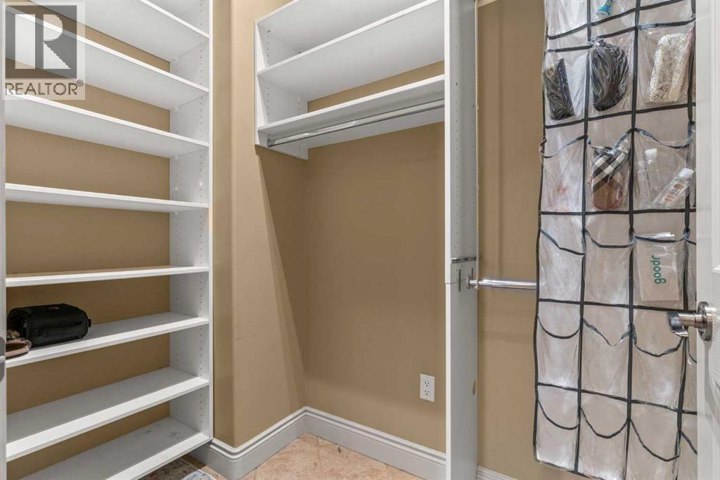 14 Mckenzie Lake Island Se, Calgary, Alberta  T2Z 3P4 - Photo 11 - A2281044