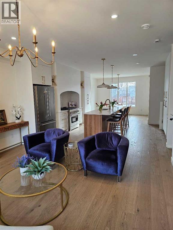 2038 54 Avenue Sw, Calgary, Alberta  T3E 1L6 - Photo 6 - A2280168