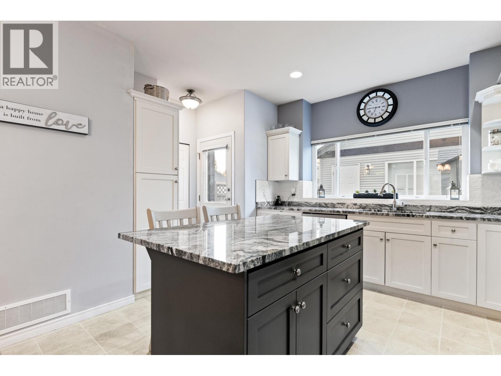 24107 102 Avenue, Maple Ridge, British Columbia  V2W 2A2 - Photo 11 - R3076564