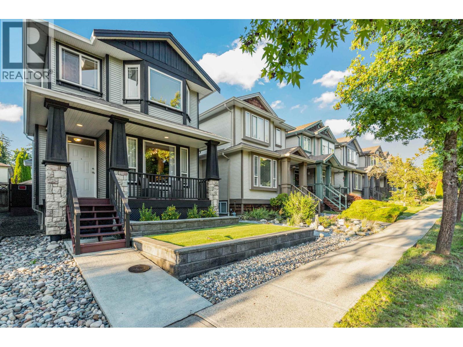 24107 102 Avenue, Maple Ridge, British Columbia  V2W 2A2 - Photo 3 - R3076564