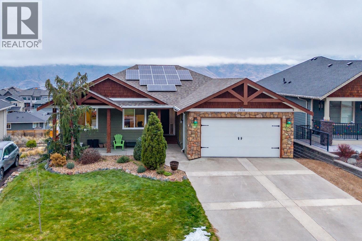 2016 Galore Crescent, Kamloops, British Columbia  V2E 0A7 - Photo 1 - 10372074