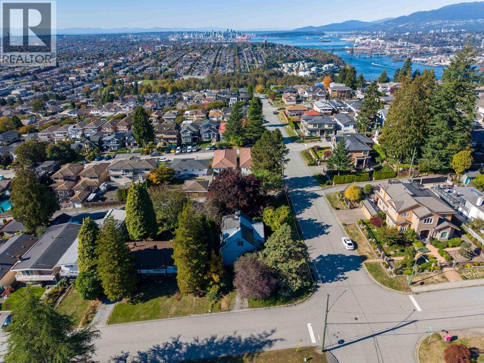 5380 Cambridge Street, Burnaby, British Columbia  V5B 1C5 - Photo 7 - R3084340