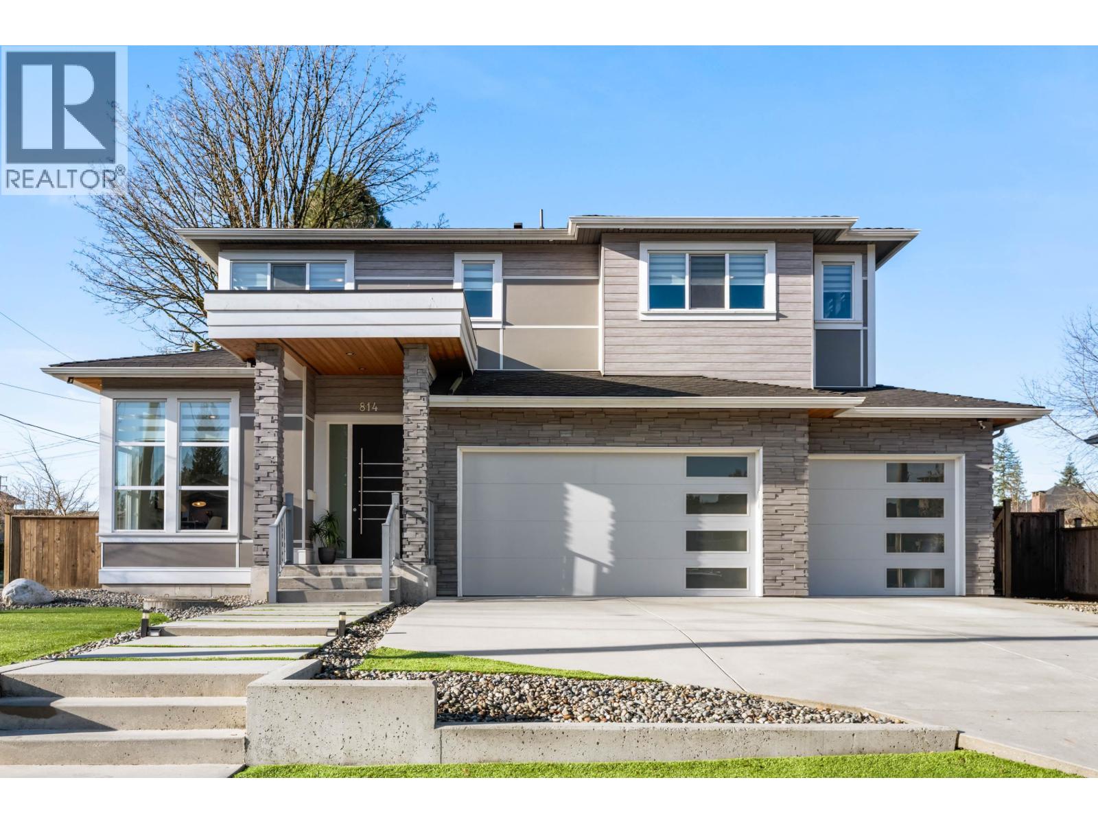 814 LEVIS STREET, Coquitlam, British Columbia
