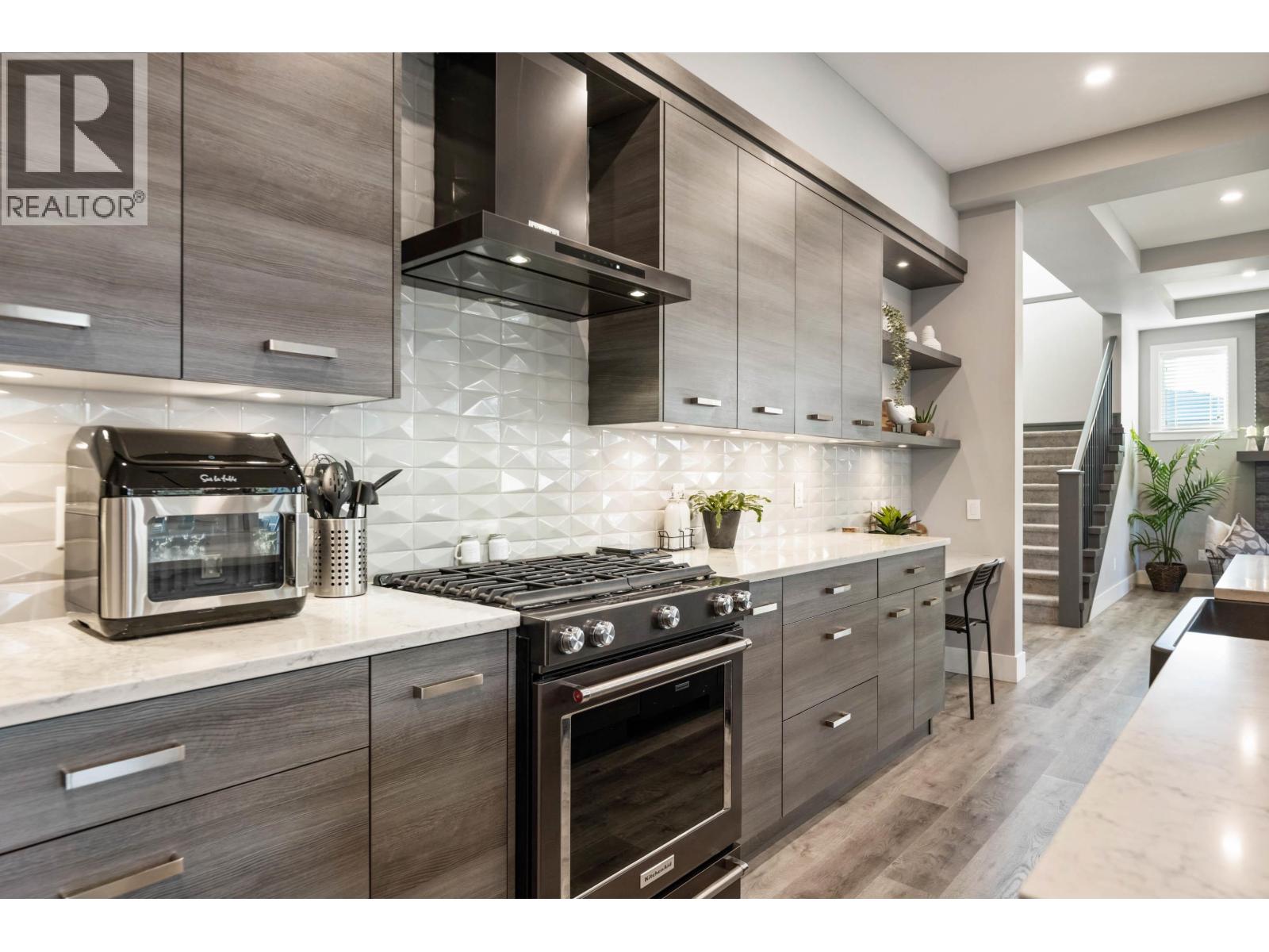 814 Levis Street, Coquitlam, British Columbia  V3J 6A3 - Photo 13 - R3084345