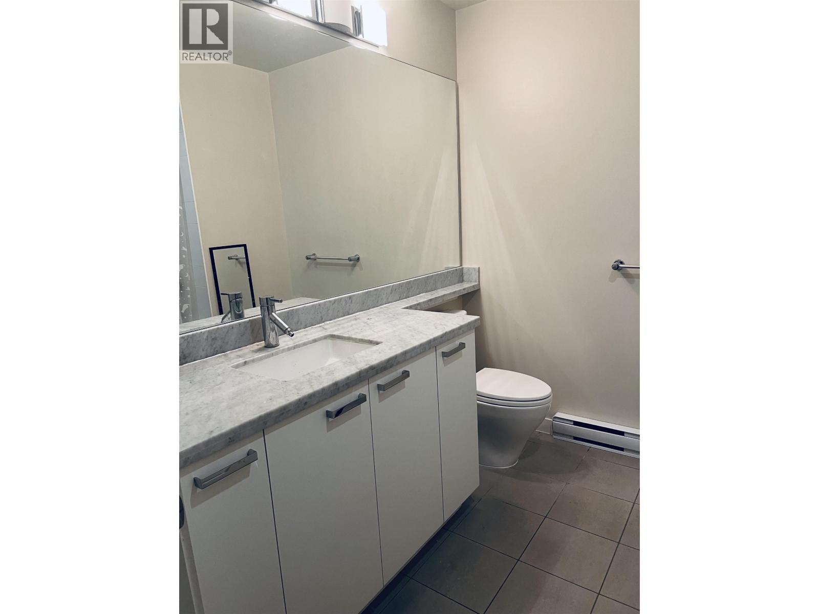 9388 Mckim Way, Richmond, British Columbia  V6P 0J7 - Photo 14 - R3084319