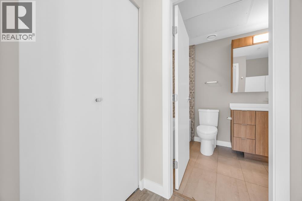 203 610 Brantford Street, New Westminster, British Columbia  V3E 3N2 - Photo 4 - R3084321