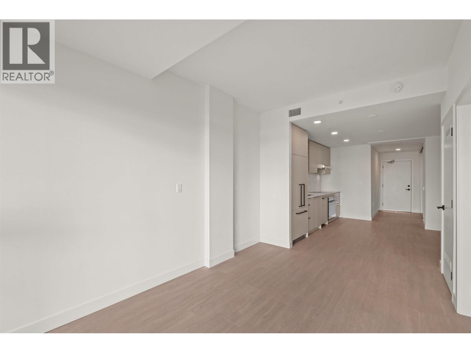 553 422 E 3rd Street, North Vancouver, British Columbia  V7L 1G2 - Photo 9 - R3084341