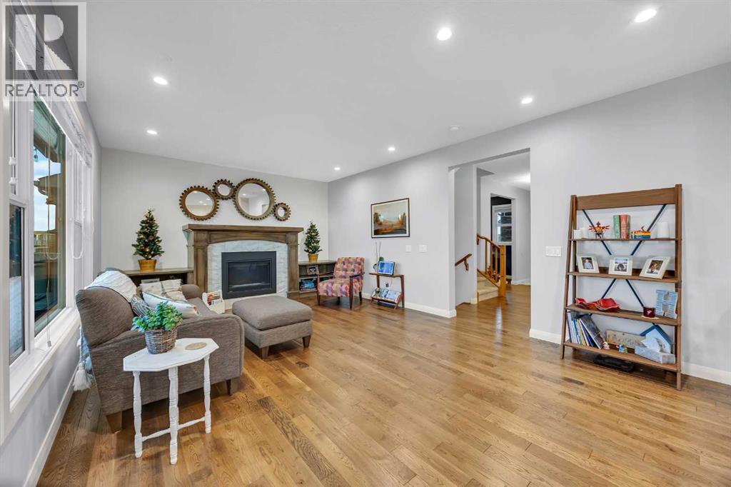 264 Boulder Creek Crescent Se, Langdon, Alberta  T0J 1X3 - Photo 4 - A2272417